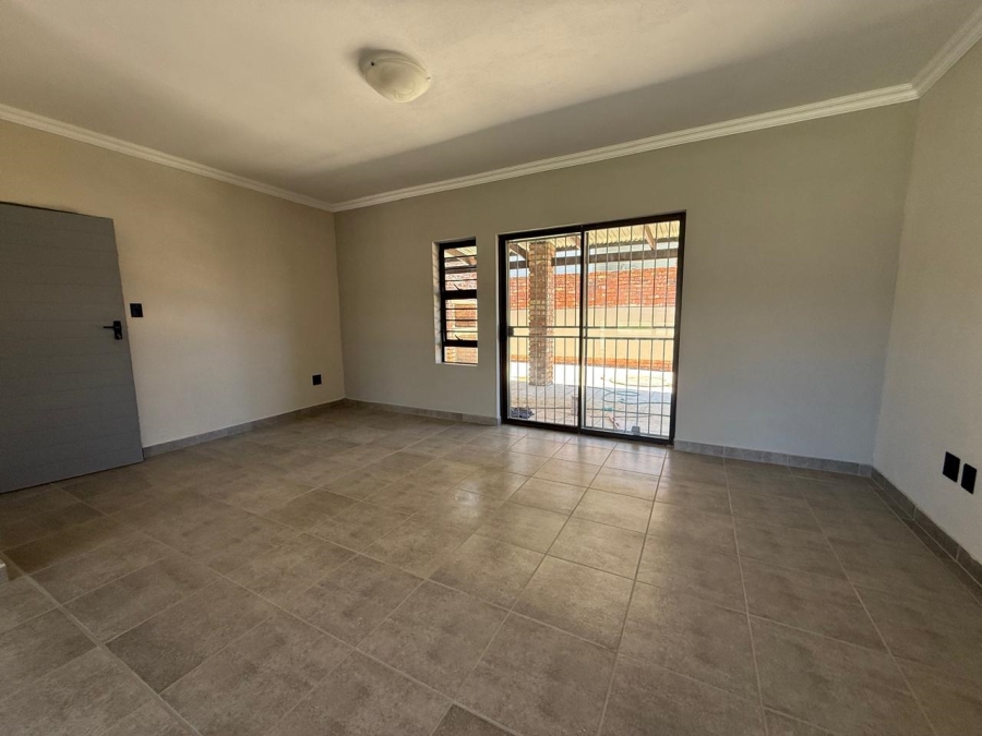 3 Bedroom Property for Sale in Waterkloof East North West